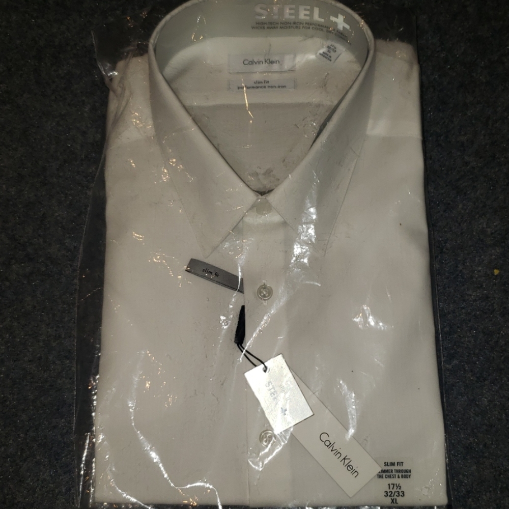 Calvin Klein mens slim fit!